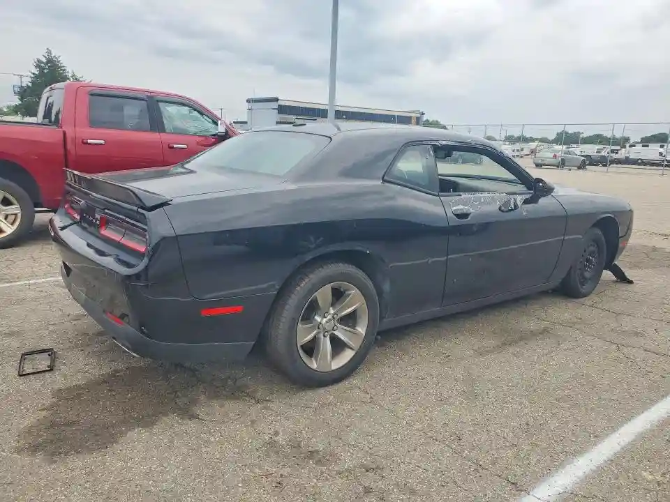 2C3CDZAG9KH718960 2019 DODGE CHALLENGER-2