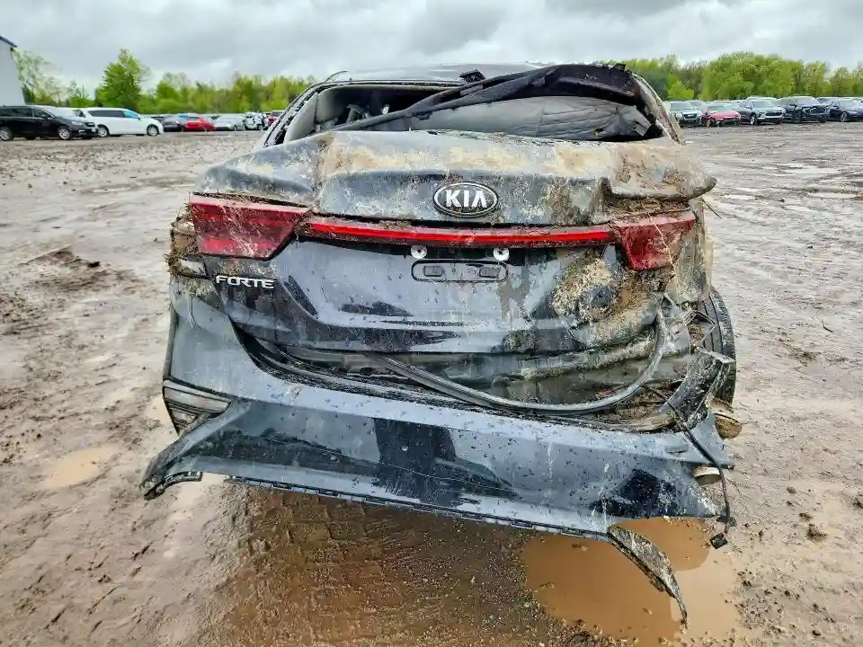 3KPF24AD7ME297682 2021 KIA FORTE-5