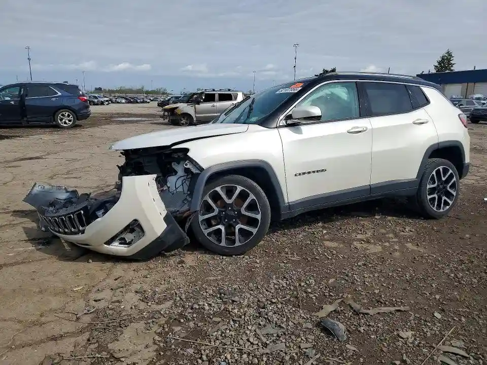 3C4NJDCB7HT665080 2017 JEEP COMPASS-0