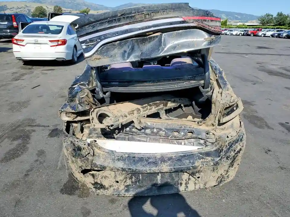 2C3CDXHG9KH674727 2019 DODGE CHARGER-5