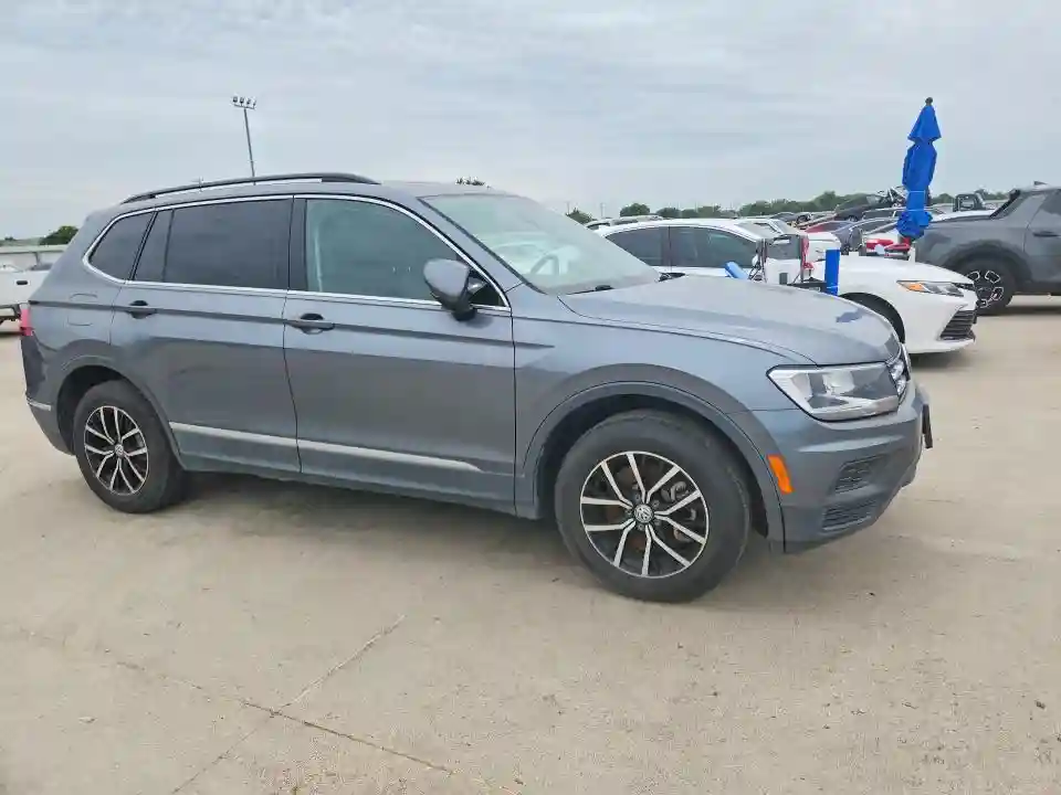 3VV3B7AX9MM067292 2021 VOLKSWAGEN TIGUAN-3