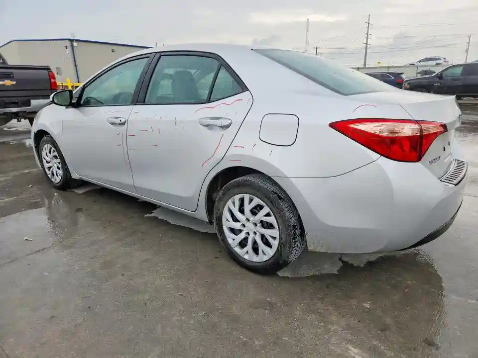 5YFBURHE1KP881964 2019 TOYOTA COROLLA-1