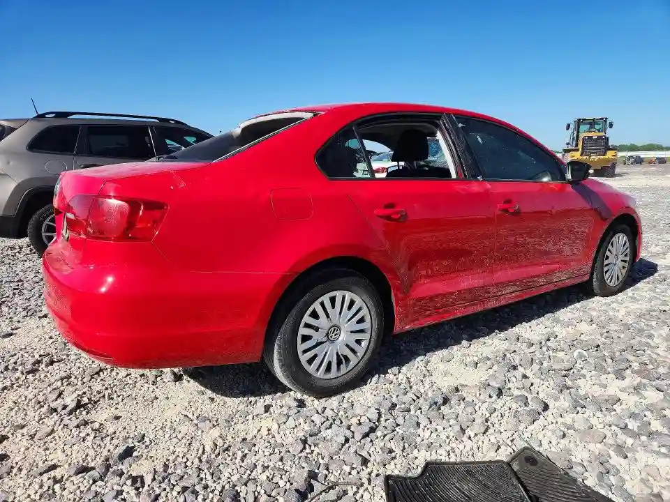 3VW2K7AJ8EM235895 2014 VOLKSWAGEN JETTA-2