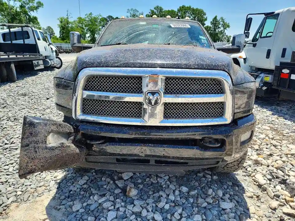 3C63RRNL3FG605202 2015 RAM 3500-4