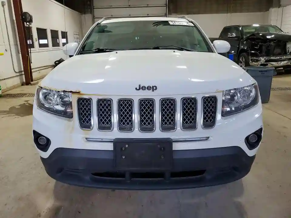 1C4NJDEB5HD153479 2017 JEEP COMPASS-4
