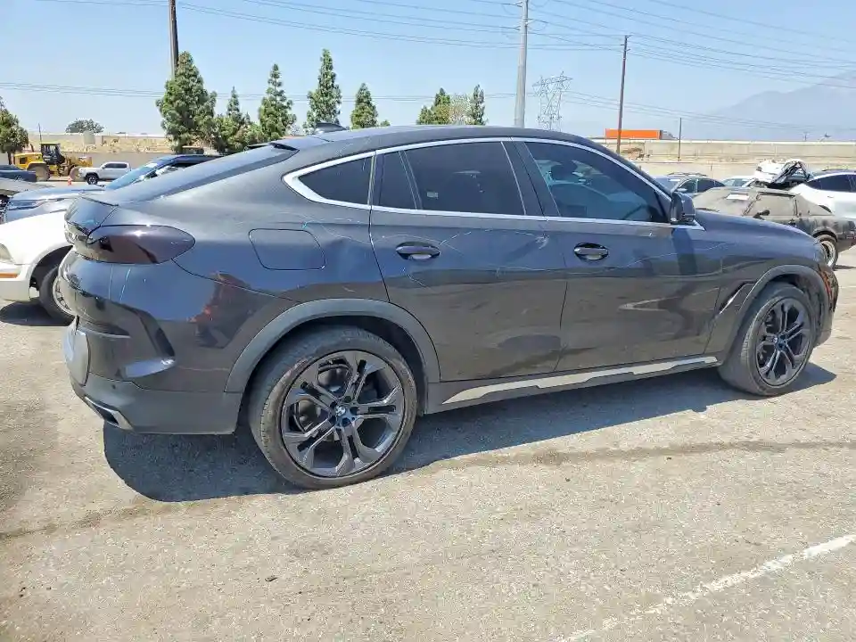 5UXCY4C0XL9C22569 2020 BMW X6-2