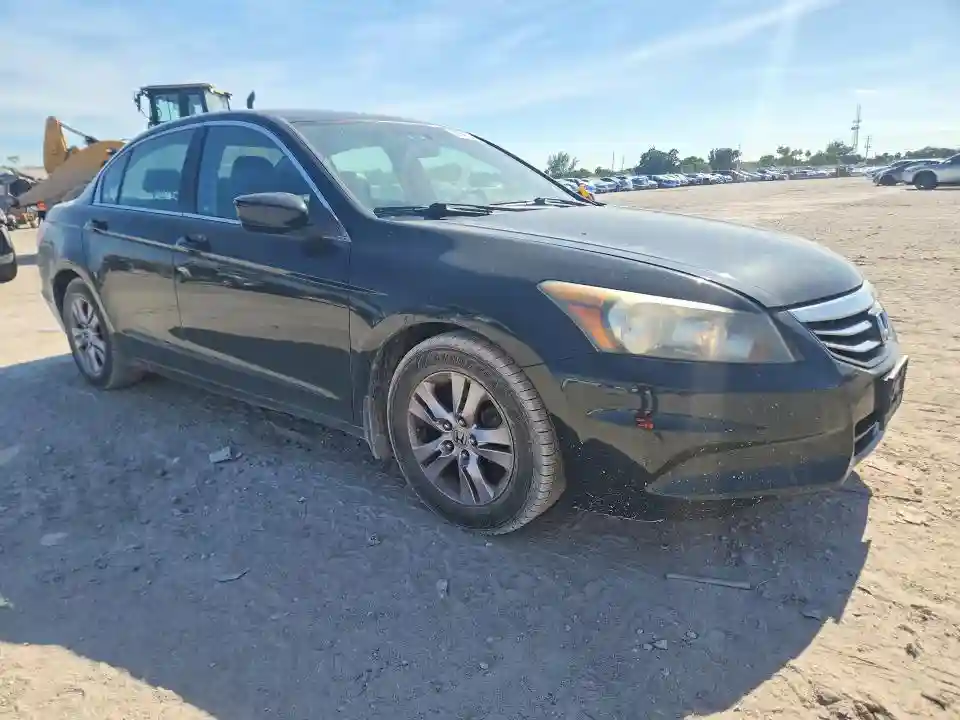 1HGCP2F67CA246205 2012 HONDA ACCORD-3