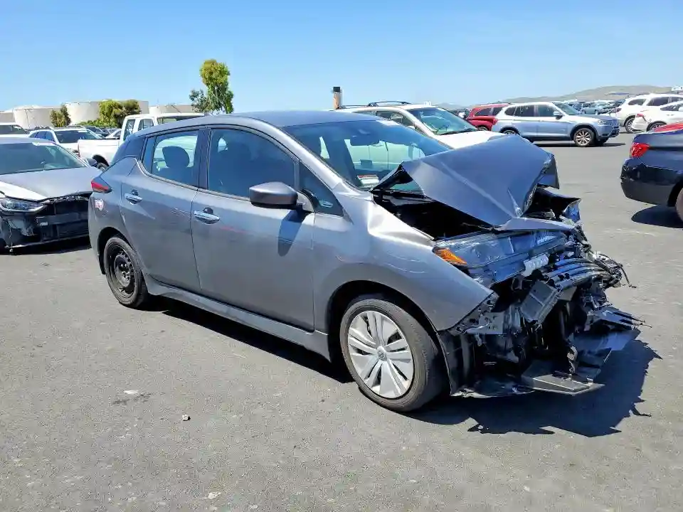 1N4AZ1BV2SC550655 2025 NISSAN LEAF-3