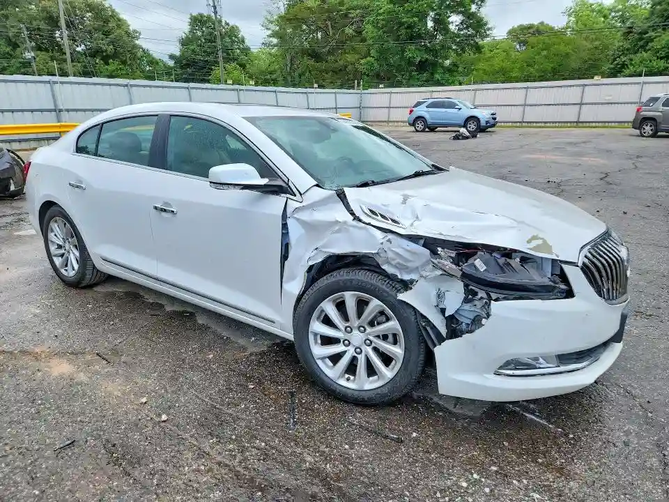 1G4GB5G34GF152551 2016 BUICK LACROSSE-3