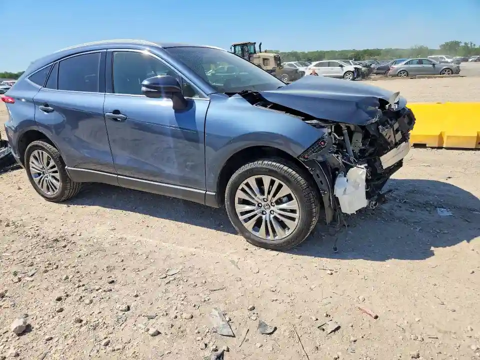 JTEAAAAH5NJ093252 2022 TOYOTA VENZA-3