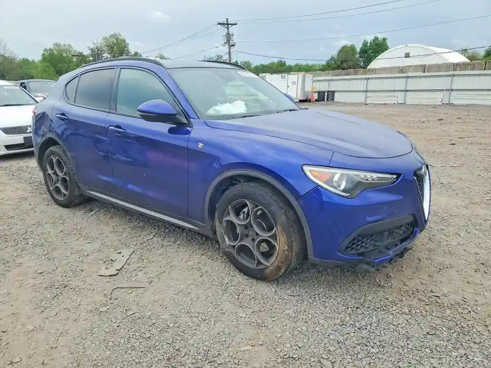 ZASPAKBN7N7D38341 2022 ALFA ROMEO STELVIO-3
