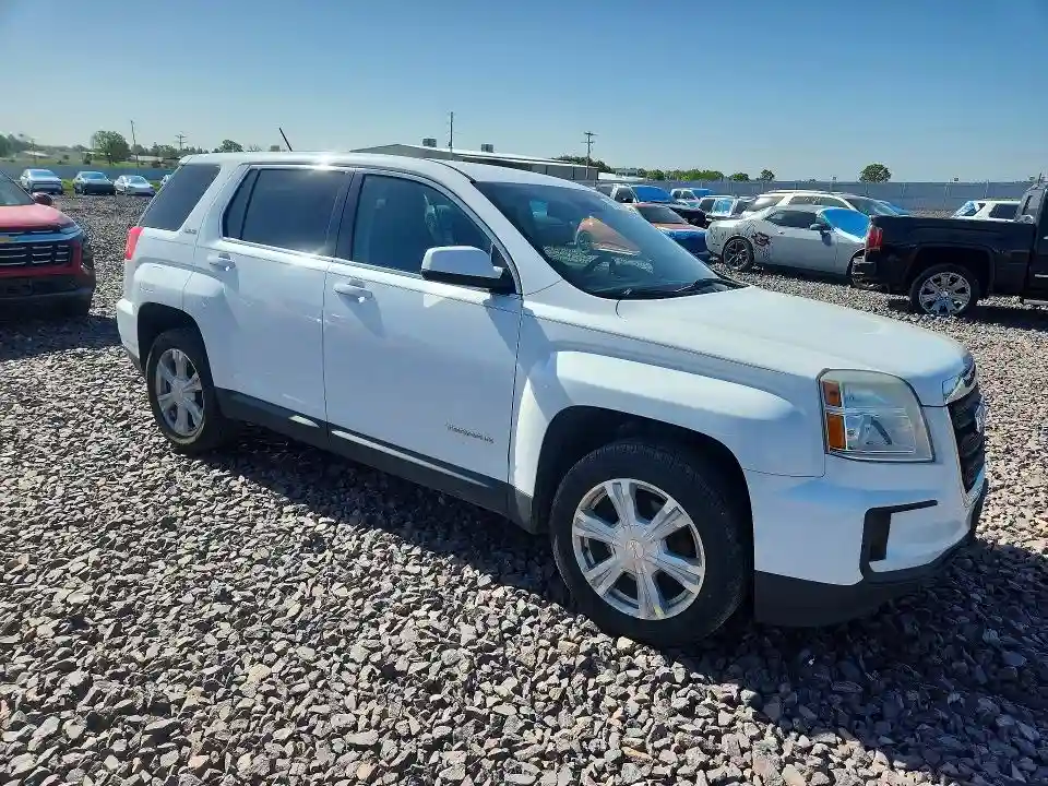 2GKFLSEK5H6189808 2017 GMC TERRAIN-3