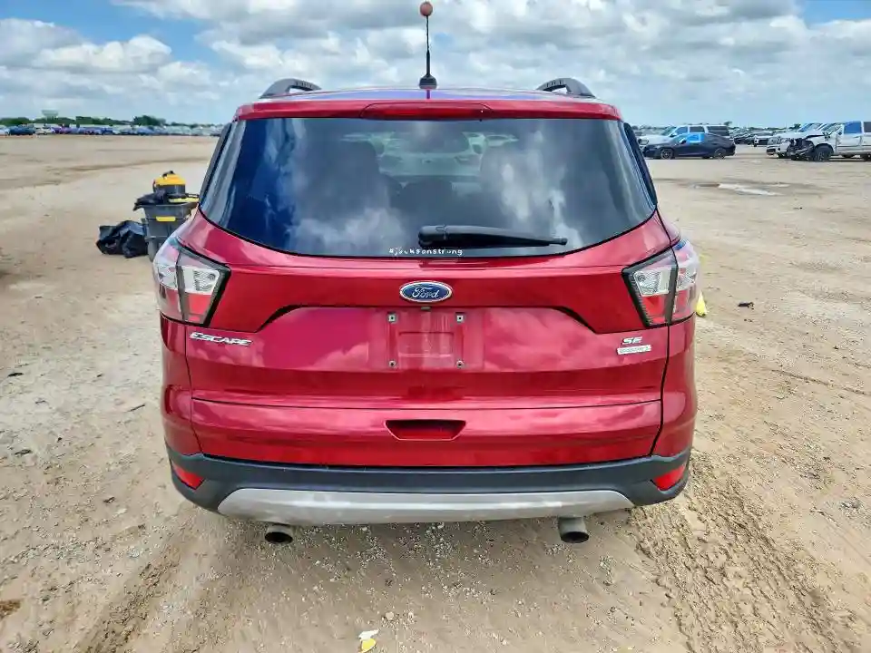 1FMCU0GD2JUD36538 2018 FORD ESCAPE-5