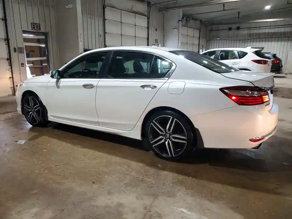 1HGCR2F52HA094214 2017 HONDA ACCORD-1