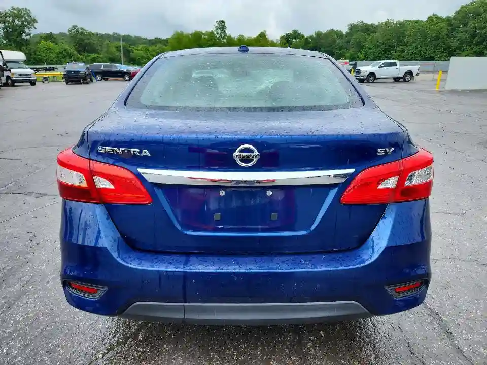 3N1AB7AP1JY272621 2018 NISSAN SENTRA-5