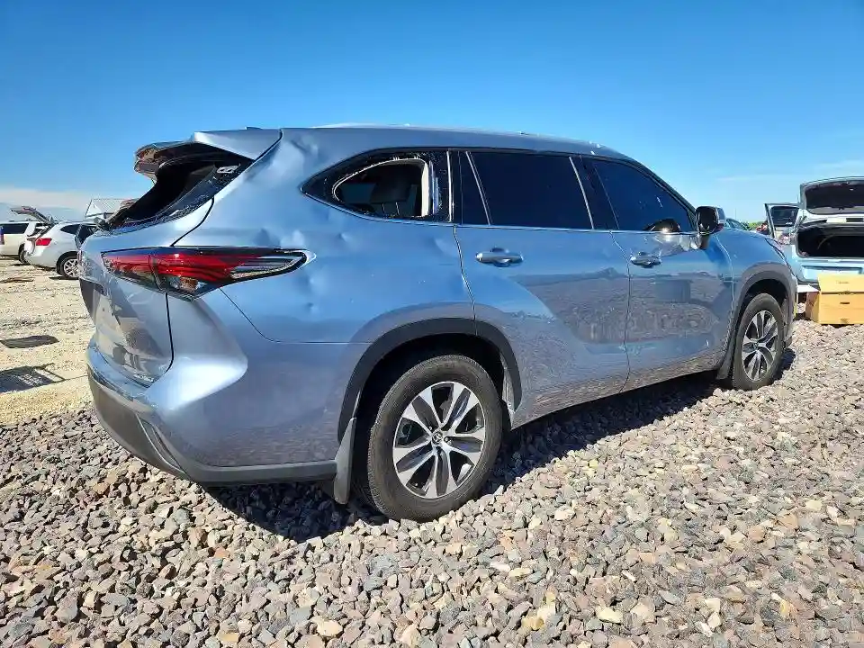 5TDHZRBH9NS208933 2022 TOYOTA HIGHLANDER-2