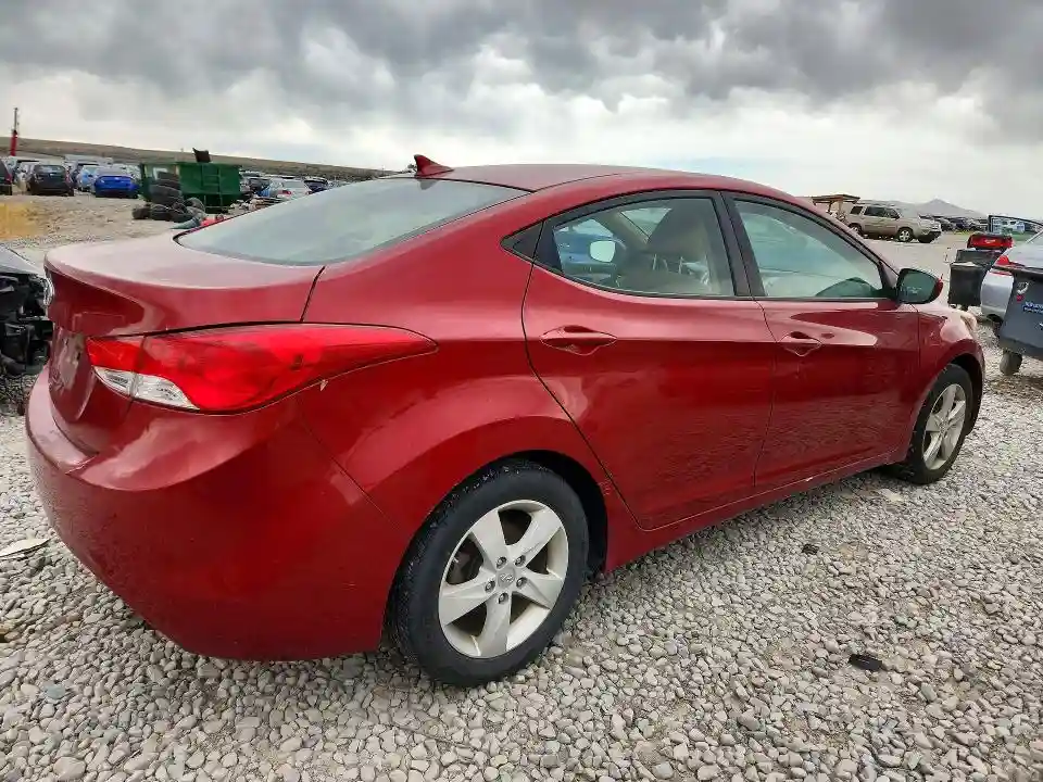 KMHDH4AE0BU156073 2011 HYUNDAI ELANTRA-2