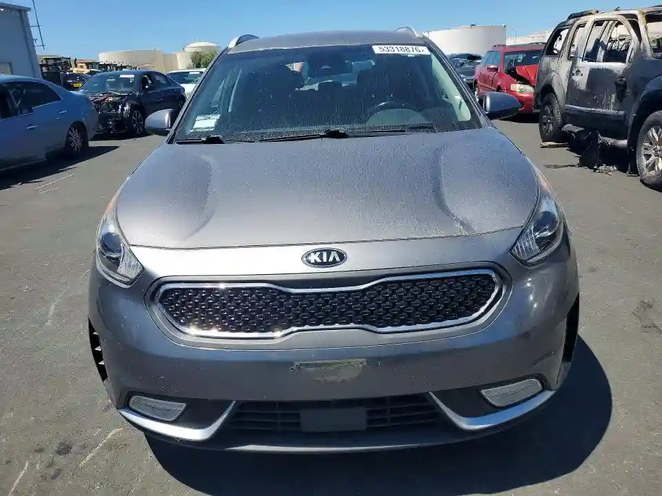 KNDCB3LC4J5200821 2018 KIA NIRO-4