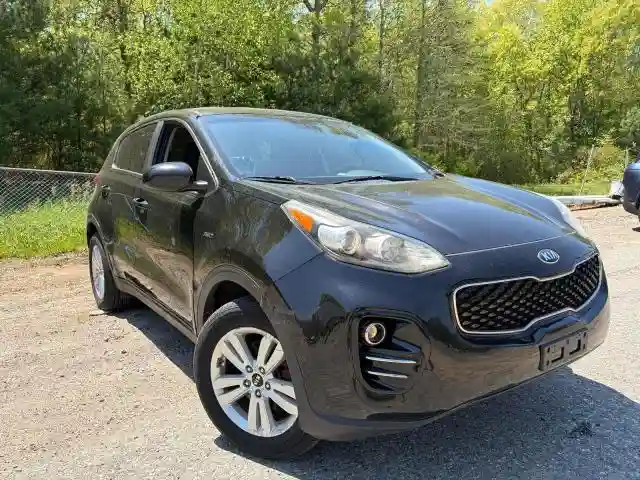 KNDPMCAC5H7258370 2017 KIA SPORTAGE-0