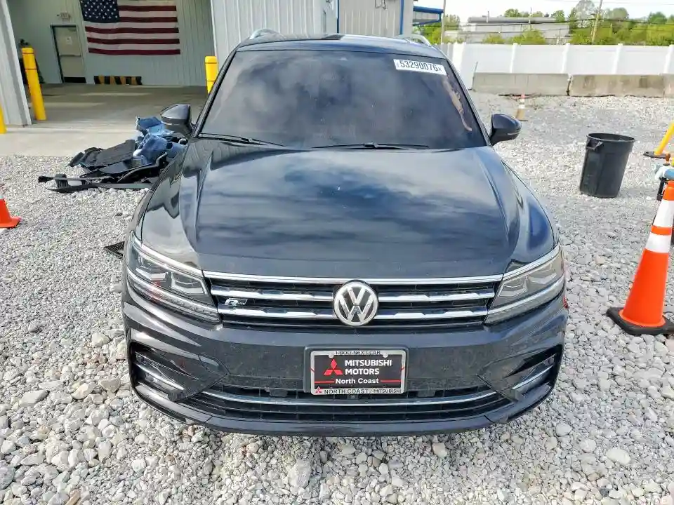 3VV4B7AX0LM098577 2020 VOLKSWAGEN TIGUAN-4