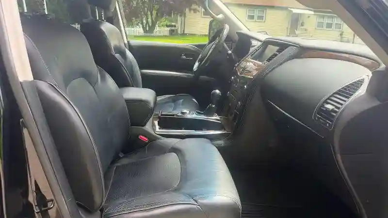 JN8AZ2NE9H9154342 2017 INFINITI QX80-4