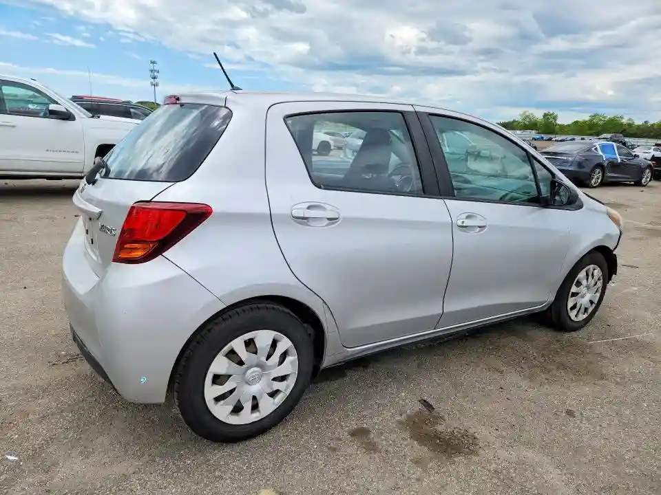 VNKKTUD34FA027515 2015 TOYOTA YARIS-2