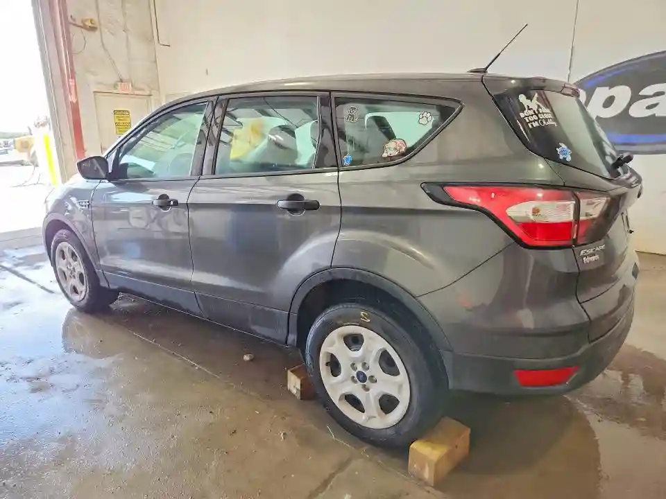 1FMCU0F76JUB42767 2018 FORD ESCAPE-1