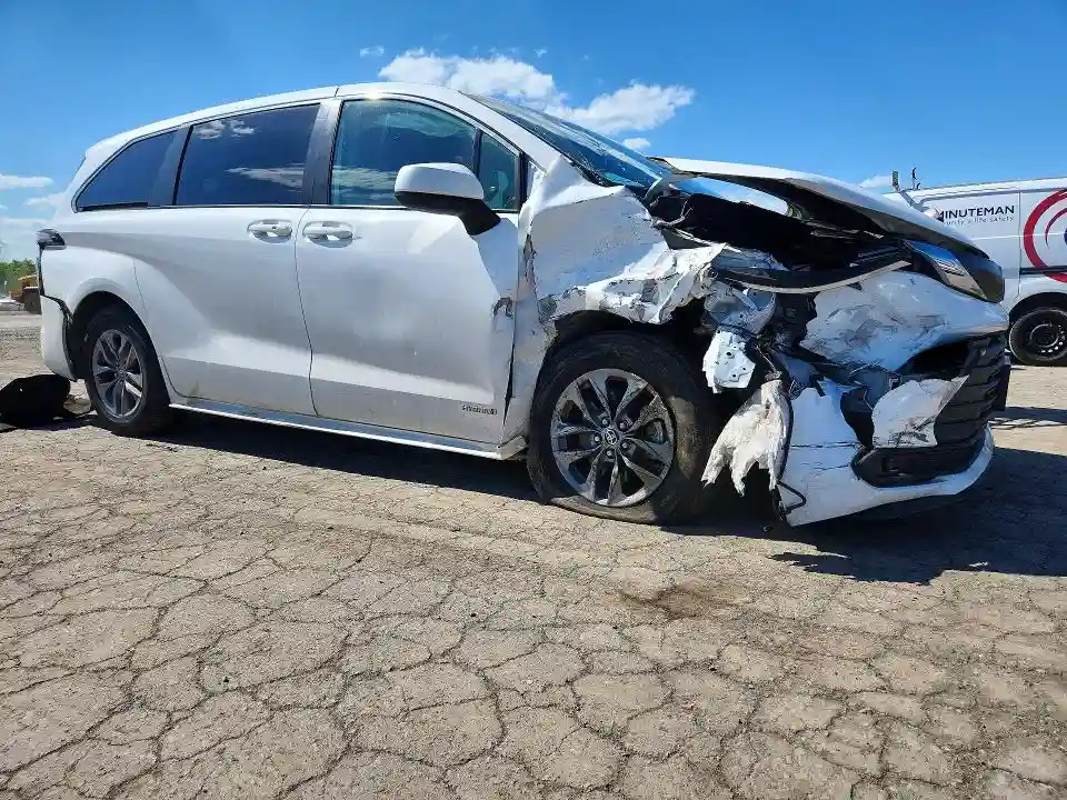 5TDKRKEC9MS063954 2021 TOYOTA SIENNA-3
