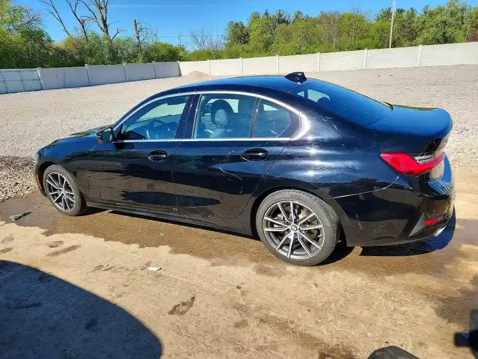 3MW5R7J08M8B60445 2021 BMW 3 SERIES-1