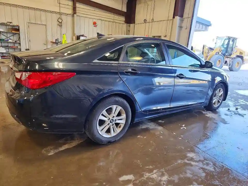 5NPEB4AC4DH767052 2013 HYUNDAI SONATA-2
