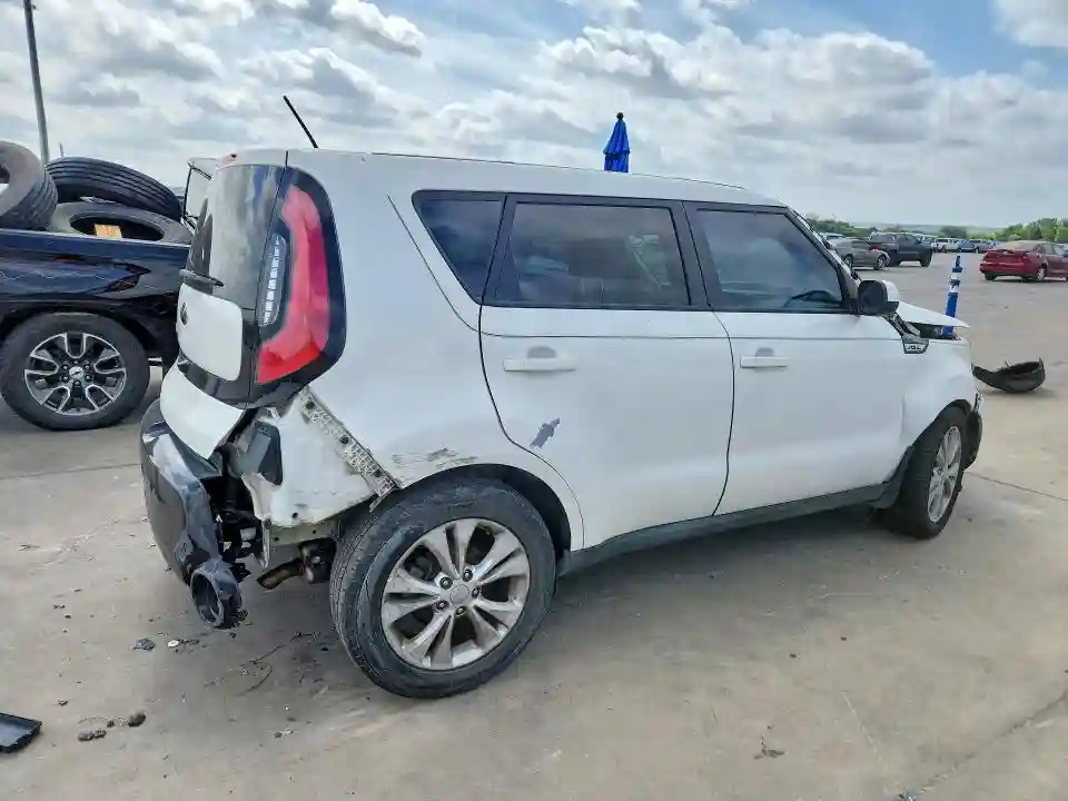 KNDJP3A52G7248375 2016 KIA SOUL-2