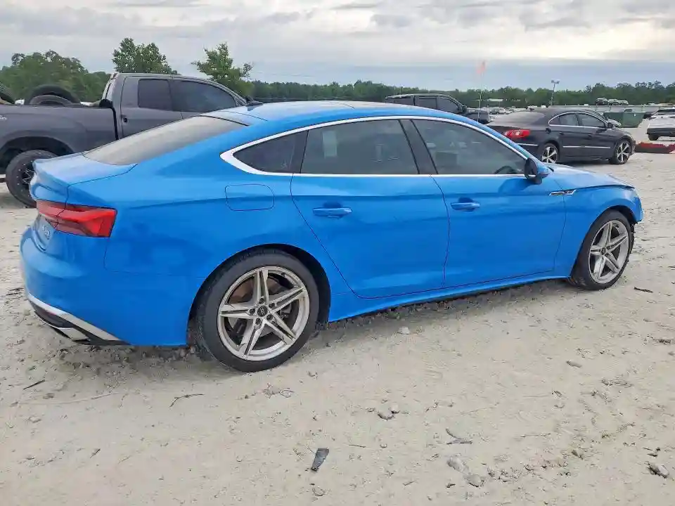 WAUDACF50MA058545 2021 AUDI A5-2