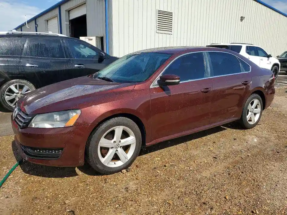 1VWAT7A32EC054836 2014 VOLKSWAGEN PASSAT-0