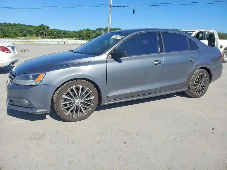 3VWD17AJ3GM230537 2016 VOLKSWAGEN JETTA-0