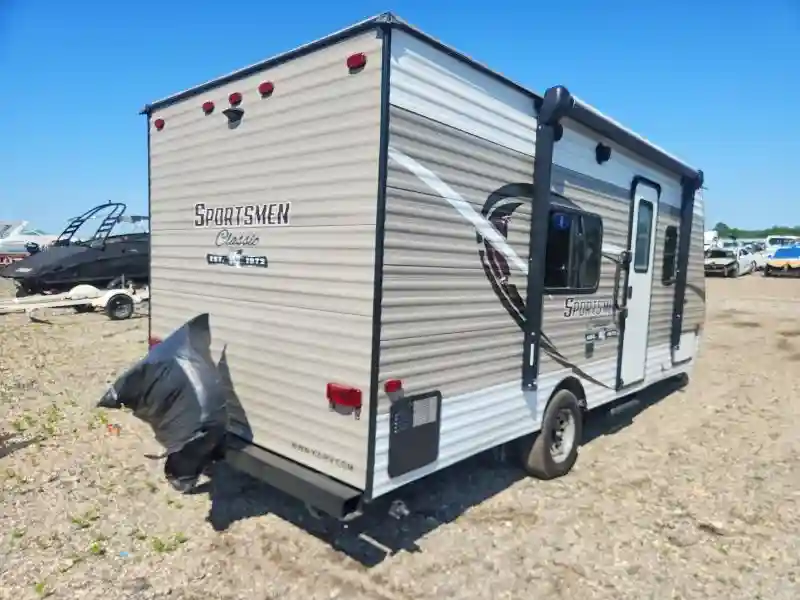 4EZTK2011J4058736 2018 KZ-RV SPORTSMEN-3