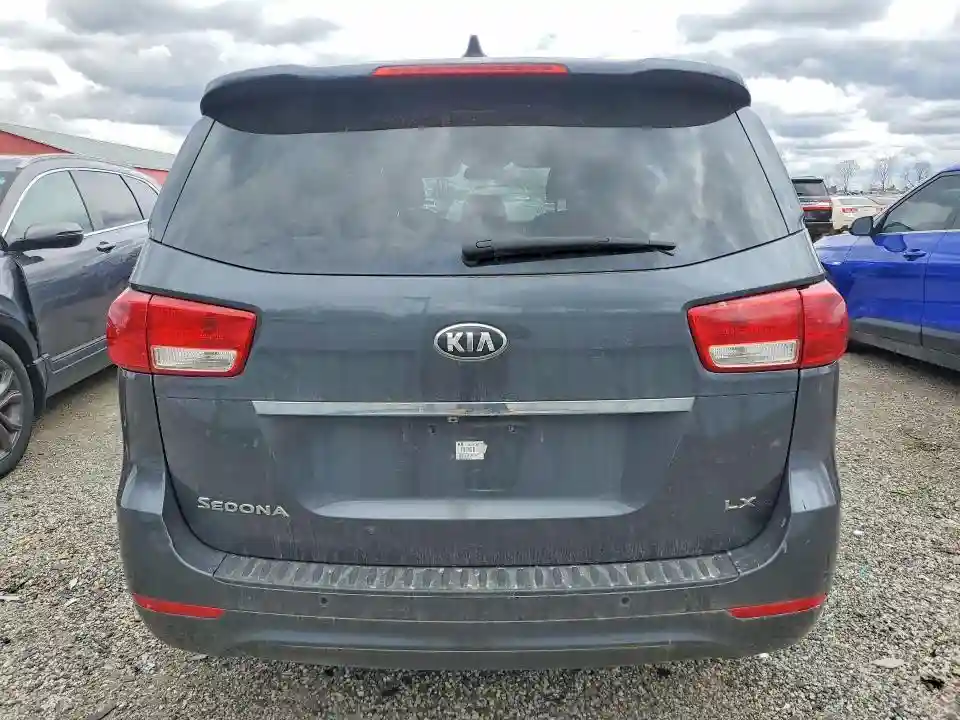 KNDMB5C19H6259267 2017 KIA SEDONA-5