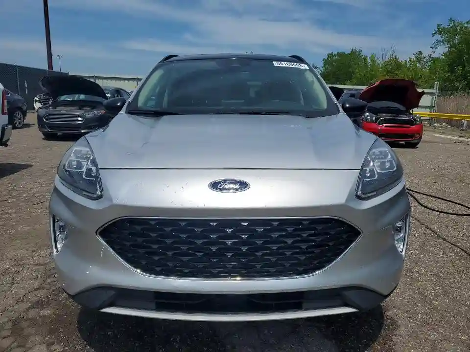 1FMCU9J93LUB30057 2020 FORD ESCAPE-4