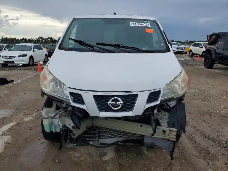3N6CM0KN4FK700791 2015 NISSAN ALL MODELS-4