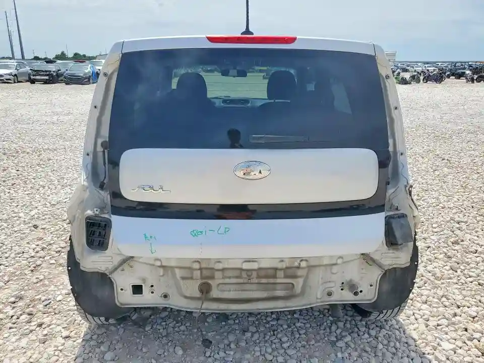 KNDJN2A25E7704257 2014 KIA SOUL-5