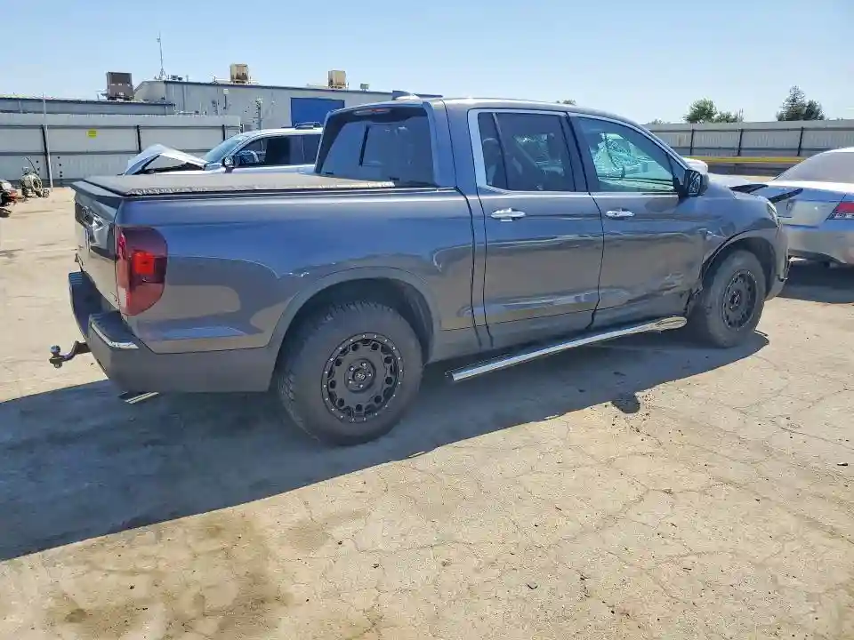 5FPYK3F70JB013411 2018 HONDA RIDGELINE-2