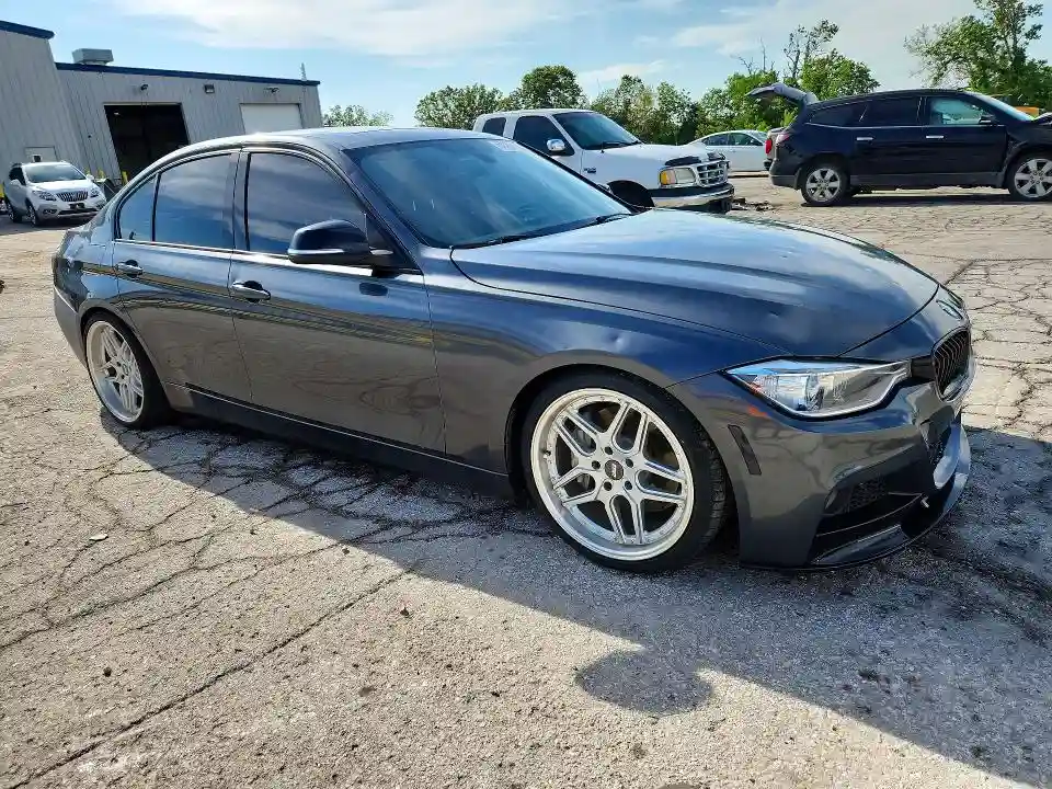 WBA3A9G51DNP37987 2013 BMW 3 SERIES-3