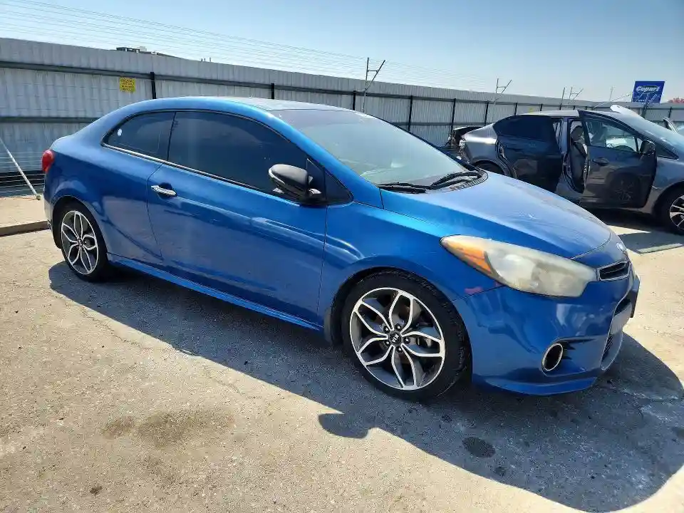 KNAFZ6A31F5271475 2015 KIA FORTE-3