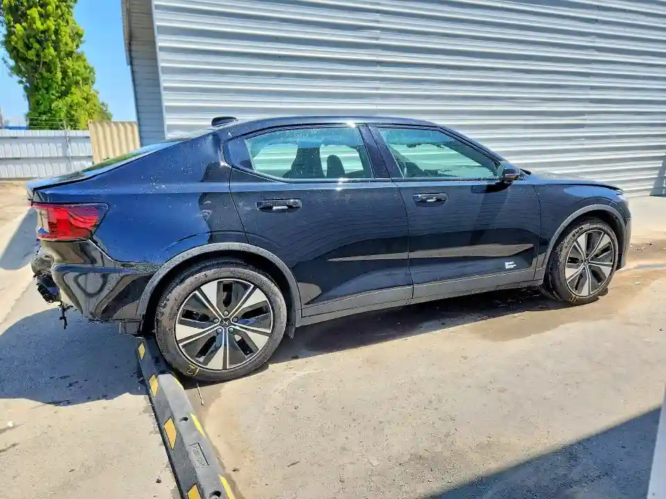 YSMEG3KA3PL158094 2023 POLESTAR 2-2