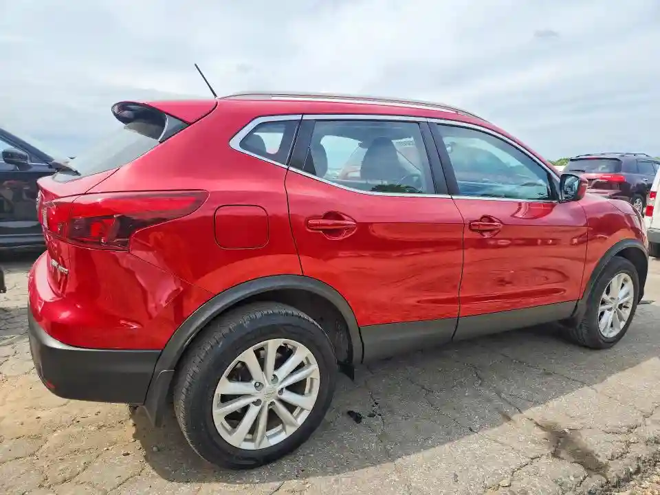 JN1BJ1CR7HW121559 2017 NISSAN ROGUE-2