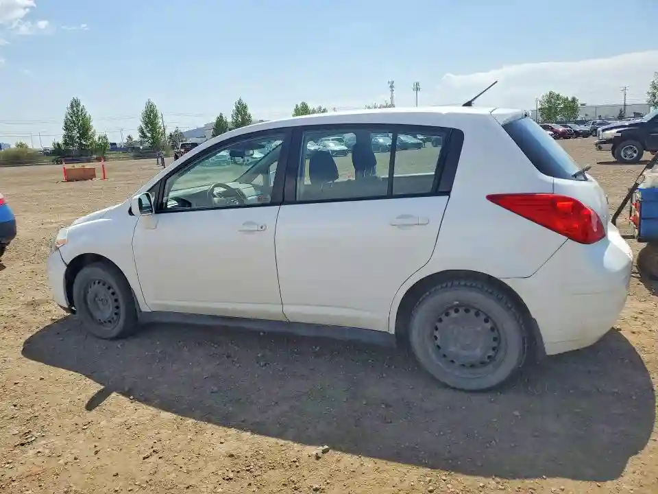 3N1BC1CP3BL493745 2011 NISSAN VERSA-1