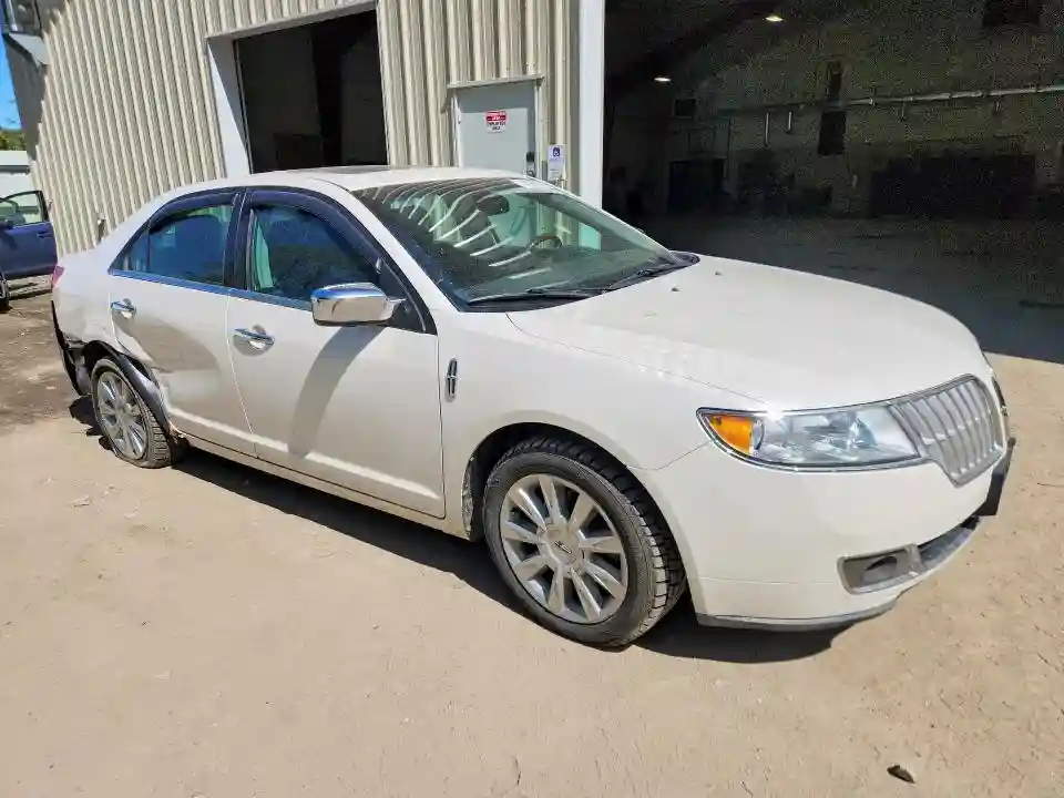 3LNHL2JC3CR810012 2012 LINCOLN MKZ-3