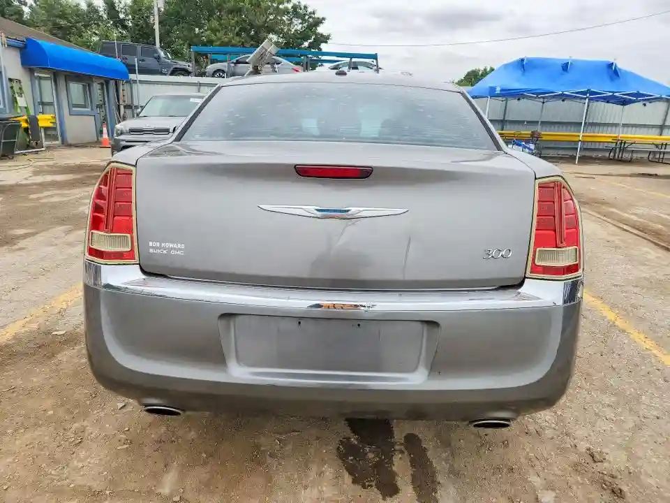 2C3CCAAG6CH107385 2012 CHRYSLER 300-5