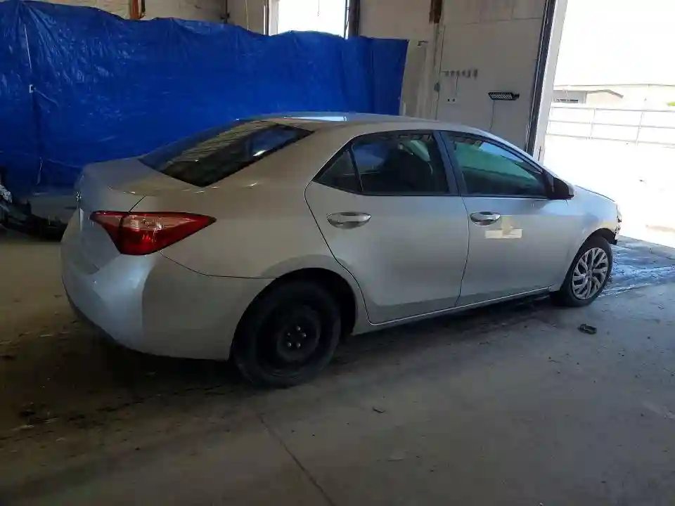 5YFBURHEXKP871207 2019 TOYOTA COROLLA-2