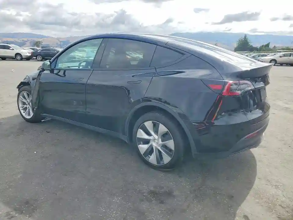 7SAYGDEEXNF514167 2022 TESLA MODEL Y-1