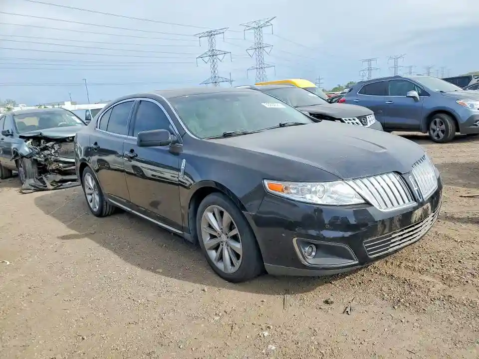 1LNHL9FT1CG802385 2012 LINCOLN TOWNHOUSE MKS-3